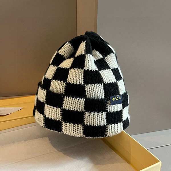 Louis Vuitton ★ Cute colors? Gift ◎ Beanie knit hat copy vuw47089