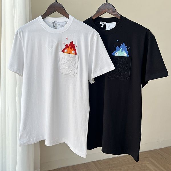 [Very versatile] Loewe x Howl's Moving Castle replica Calcifer pocket T-shirt in 2 colors lol62003