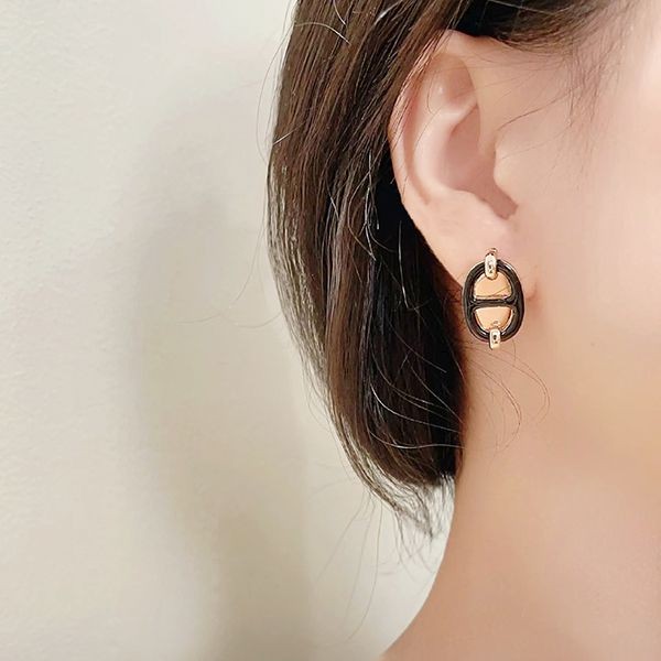 Limited edition, rare Hermes Mini Maillon earrings, N grade H100052