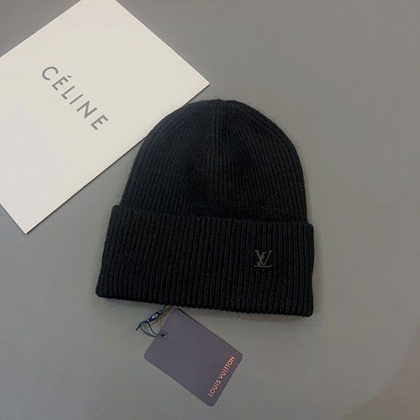 Free shipping Louis Vuitton knit hat replica hat accessory logo vuz21207