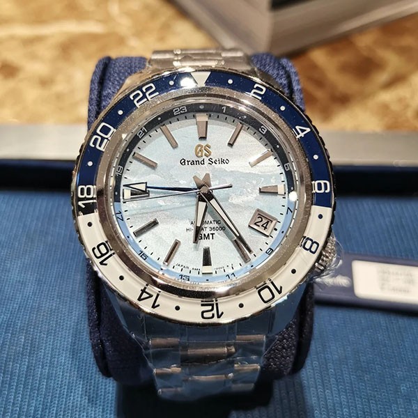 Seiko Grand Seiko Sports Lion Emblem Replica Collection SBGJ275 Sky Blue