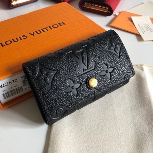 Immediate delivery Louis Vuitton Multicle 6 key case replica M62630