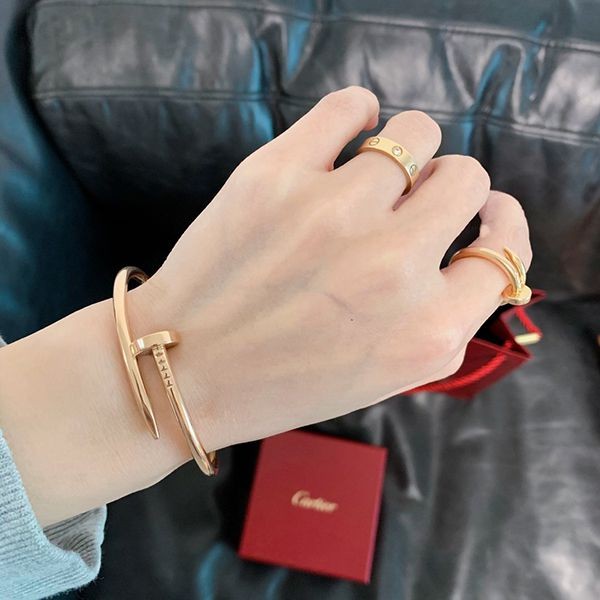 Cartier Bracelet Replica Juste un Clou [Popular Item] kap95650
