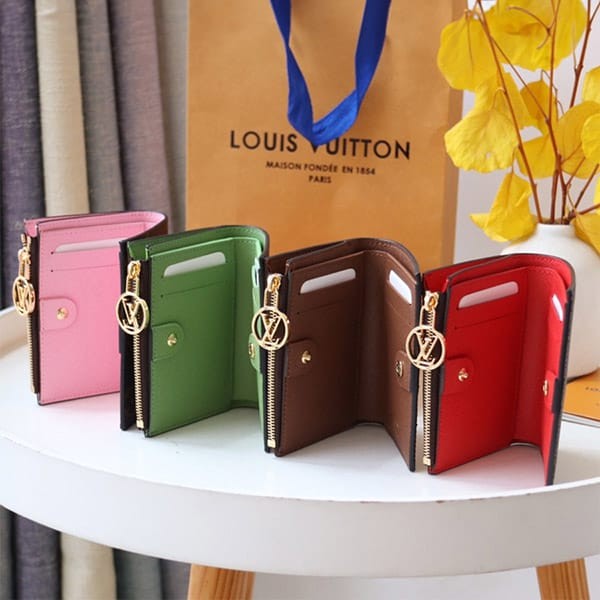 Easy to use Louis Vuitton Portefeuille Lisa wallet replica in 4 colors M82381 Easy to use Louis Vuitton Portefeuille Lisa wallet replica in 4 colors M82381
