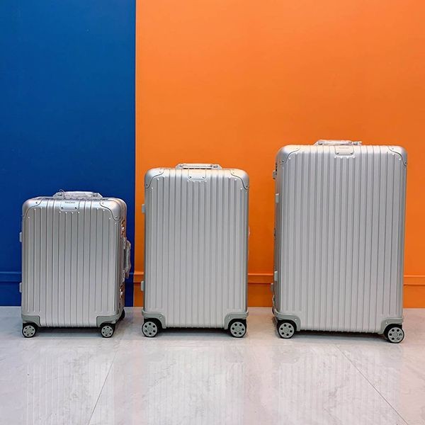 [New Design] Rimowa Original 925 Cabin Plus Replica Silver riu70978