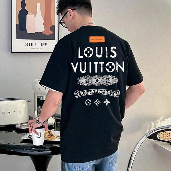 Louis Vuitton Chrome Hearts fake collaboration T-shirt vuc78738