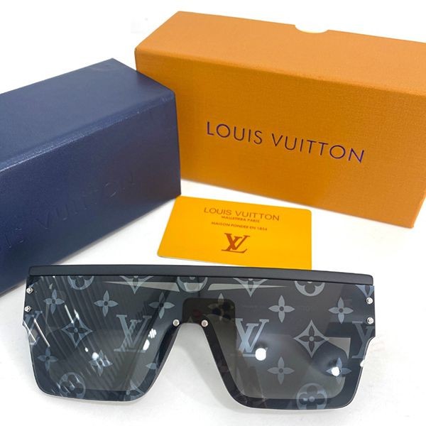 Very popular! Super limited edition Louis Vuitton sunglasses replica Monogram Z1583E