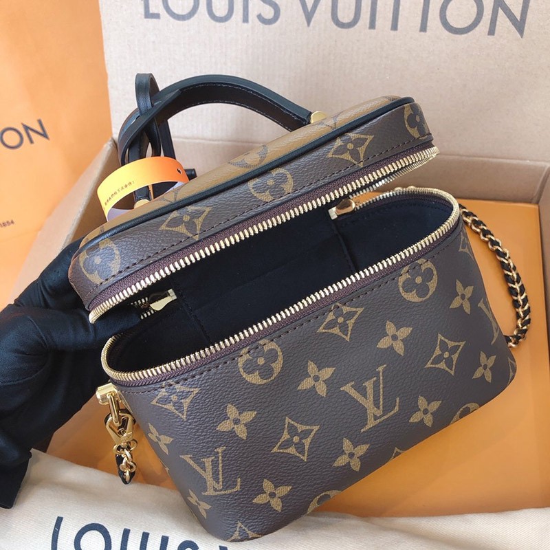 21-22AW Louis Vuitton Bag Replica Monogram Vanity NV PM Monogram M45165