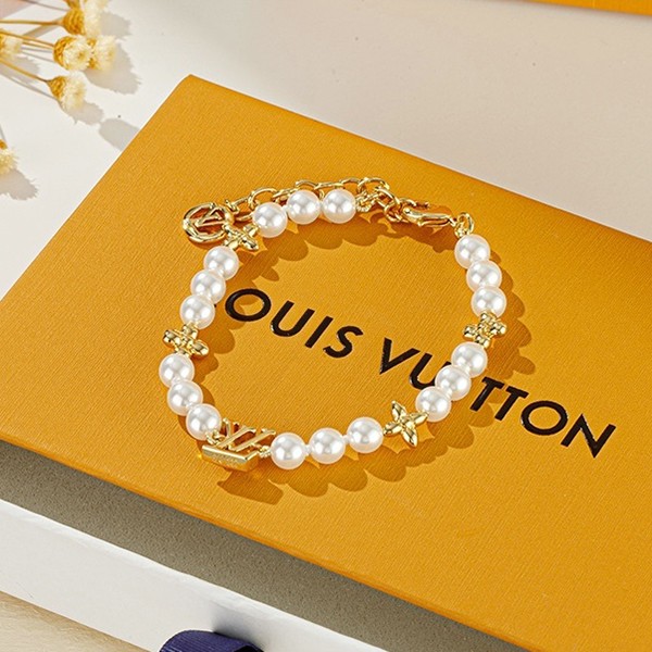 Cheap Louis Vuitton Bracelet with Tracking? My LV Pearl Parody M1129A Cheap Louis Vuitton Bracelet with Tracking? My LV Pearl Parody M1129A