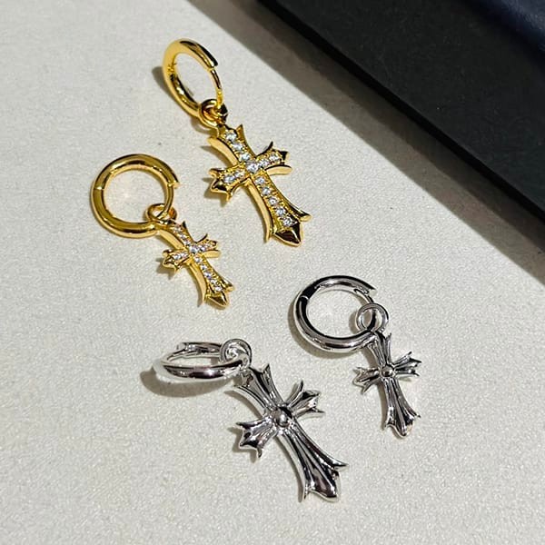 Autumn/Winter Sale: Chrome Hearts Fake Cross 22K Drop Earrings with Diamonds, 2 Colors, Kud83426 Autumn/Winter Sale: Chrome Hearts Fake Cross 22K Drop Earrings with Diamonds, 2 Colors, Kud83426