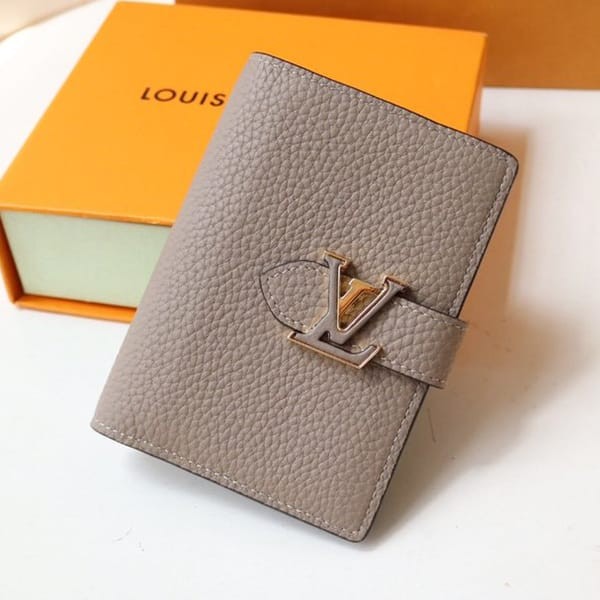 I definitely want it! Louis Vuitton Replica Wallet Vertical Wallet M81298 I definitely want it! Louis Vuitton Replica Wallet Vertical Wallet M81298