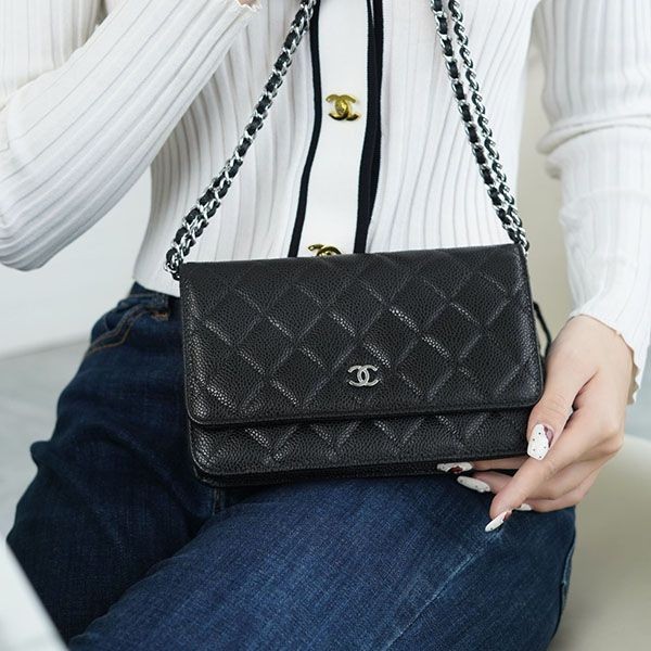 Very popular all over the world? Chanel CC logo chain wallet replica shg92283