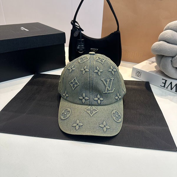 Louis Vuitton Cap Monogram Washed Denim Fake M7156L