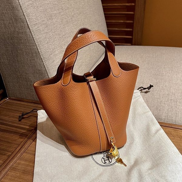 Hermes Picotin Lock PM 18 Gold Replica erg84403