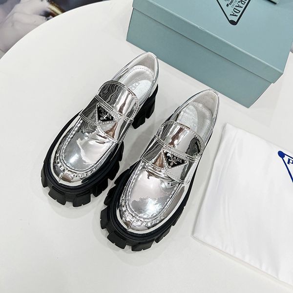 Very popular! Prada Replica Monolith Brushed Leather Loafers pur06134 Very popular! Prada Replica Monolith Brushed Leather Loafers pur06134