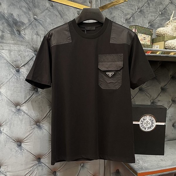 Fake Prada Logo T-shirt with pocket, short sleeves [Popular item] puj00165