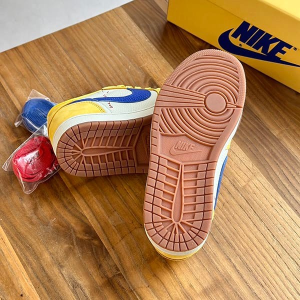 Travis Scott x Nike Air Jordan 1 Replica Retro Low OG Canary DZ4137-700