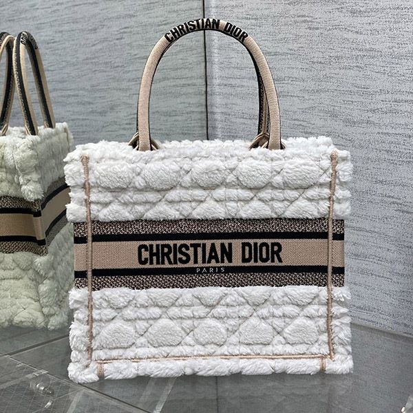 Very popular Dior BOOK TOTE medium tote bag replica dey17625 Very popular Dior BOOK TOTE medium tote bag replica dey17625