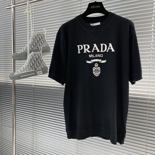Perfect gift: Prada replica embossed logo cotton T-shirt puj67888