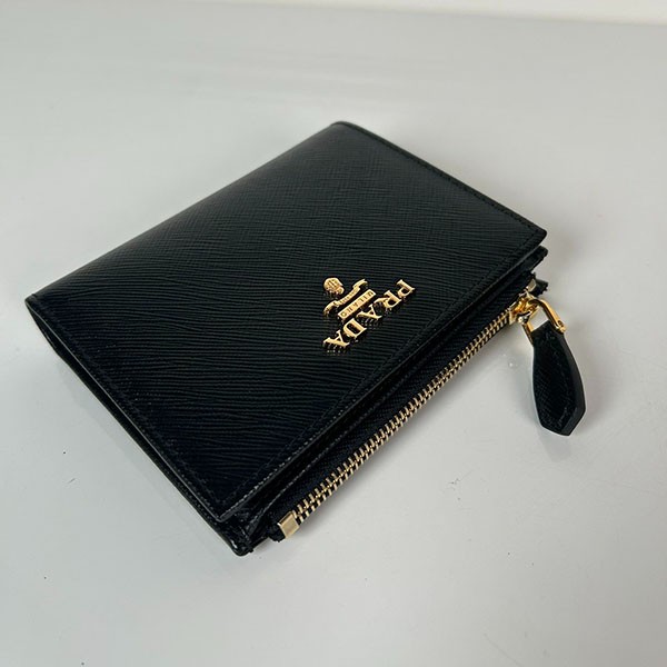 Prada Saffiano Leather Wallet Replica 1ML023