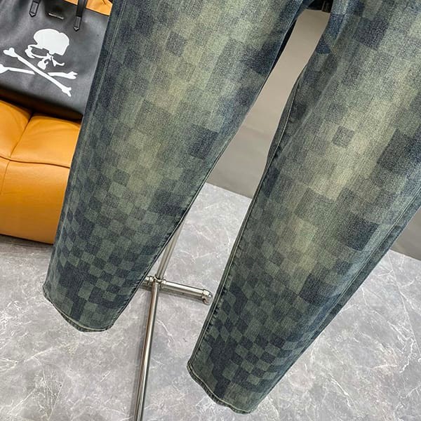 Latest and stylish Louis Vuitton replica Damier denim pants cotton vuo88299