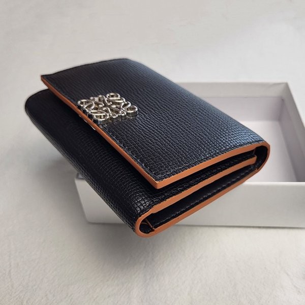 Hard to find Loewe Anagram Copy Vertical Wallet Small log49329