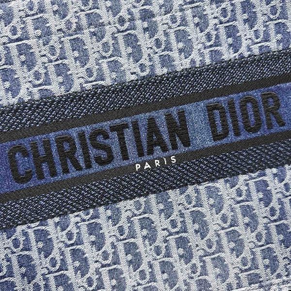 A nice Dior bag, grade n, medium denim oblique ded17998
