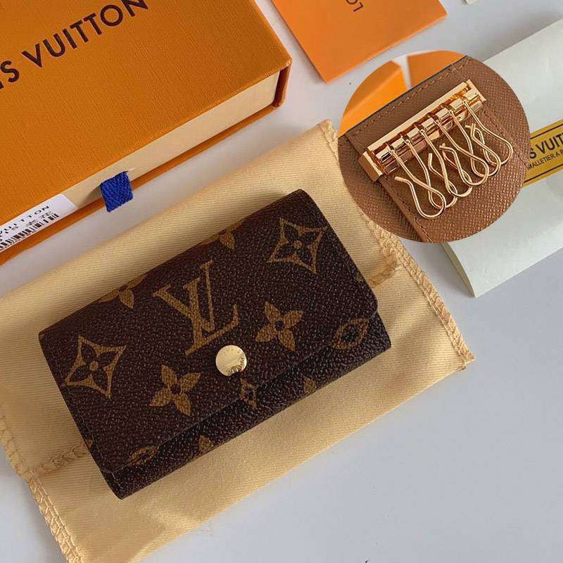 Love at first sight? Louis Vuitton Super Copy Multicle 6 Monogram Key Case vuo69927