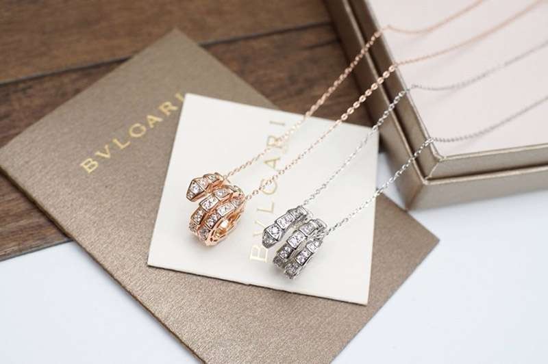 Super rare! Super limited edition? Bulgari B.zero1 necklace replica Serpenti Viper Buv21694