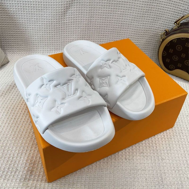 Spring/Summer New Arrivals? Louis Vuitton Waterfront? Line Sandals Replica vun98149