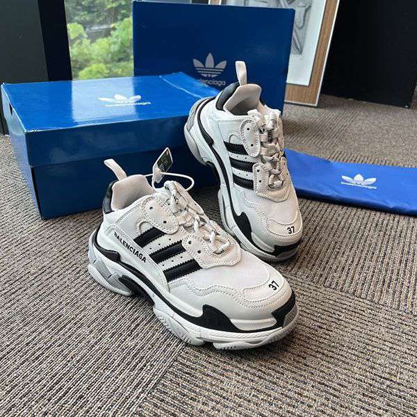 Super Hot Topic! Balenciaga Adidas Fake Triple S Sneakers Originals Triple S Collaboration baw24776
