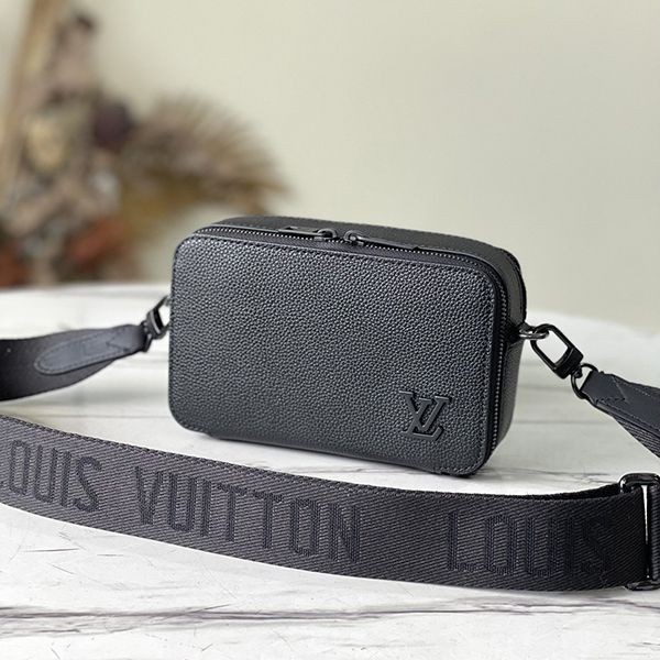 Not available in Japan Louis Vuitton Alpha Wearable Wallet Replica Shoulder Bag M59161 Not available in Japan Louis Vuitton Alpha Wearable Wallet Replica Shoulder Bag M59161