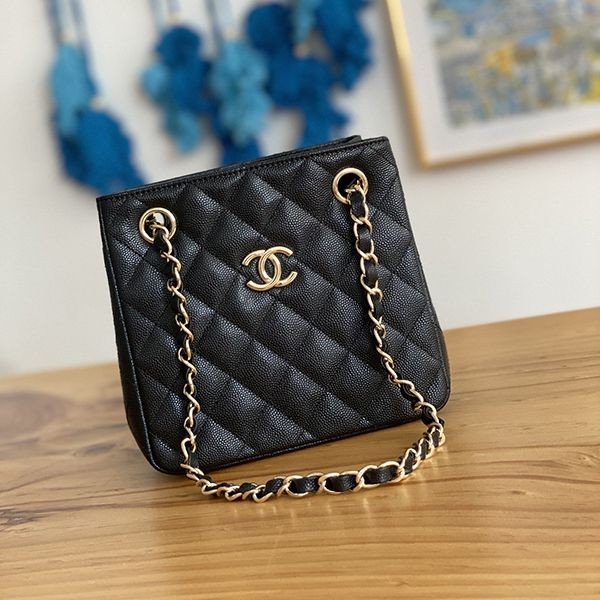 Cute Chanel Women's Shoulder Bag Replica shn00514