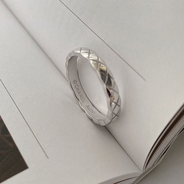 Sold out Chanel replica Coco Crush ring in 18K white gold J11793