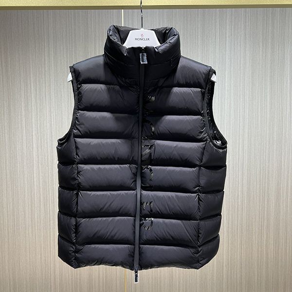 Hard to find Moncler down vest replica moz05418