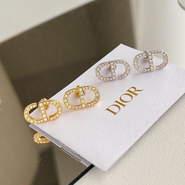 Love at first sight? Dior stud earrings replica PETIT CD resin pearl 2 colors deg63005
