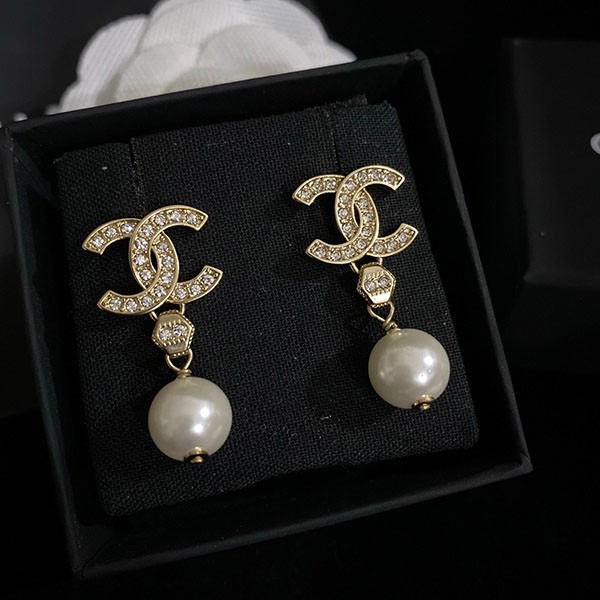 Rare color Chanel Coco Mark pearl gold earrings replica shu84806