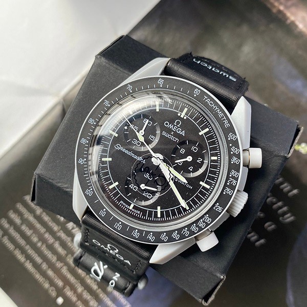 Omega Watch Replica Mission to the Moon Bio Ceramic Moonswatch SO33M100