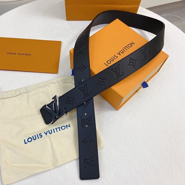 The rapidly growing popularity of Louis Vuitton belt replica Santur? LV shape reversible Taurillon vux02316