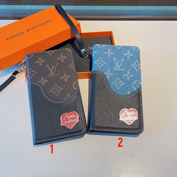 ★Popular in Japan! Louis Vuitton IPHONE 14/13MAX Folio Case vuw22992