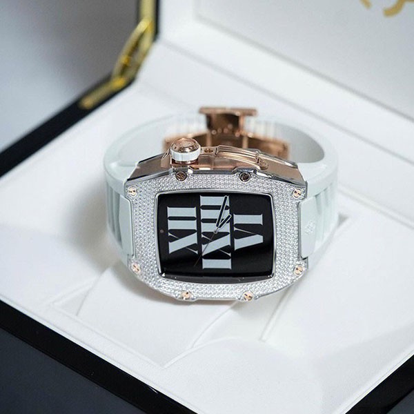 Hard to find Golden Concept fake Apple Watch case/cover gon94582