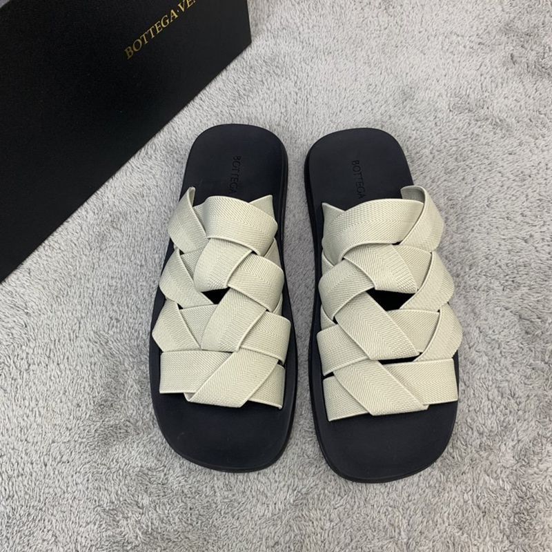 Love at first sight? [Bottega Veneta] Intrecciato sandals slip-on copy bor03389