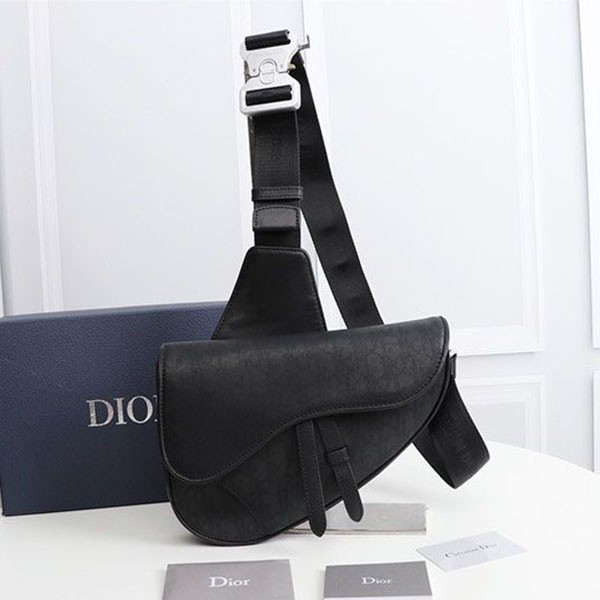 No.1 Popular Dior Grained Calfskin Saddle Bag Replica den49587
