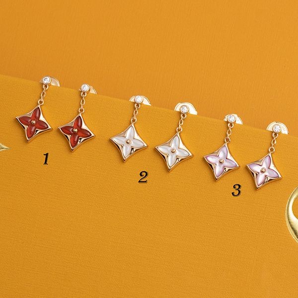 New on sale: Louis Vuitton replica. Great as a gift. Feminine earrings in 3 colors. Q96667