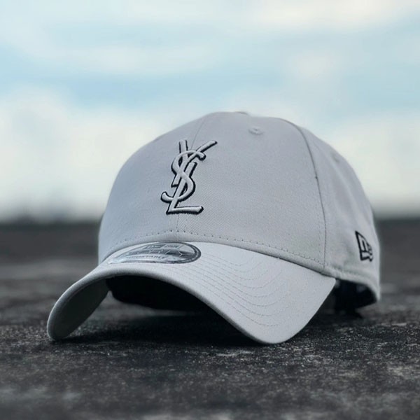 High quality Yves Saint Laurent NEW ERA x YSL corduroy cap 687687YCL369248