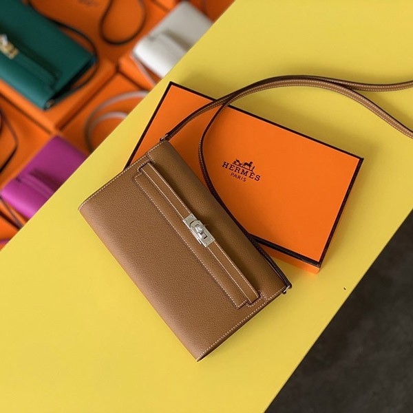 No. 1 in cumulative total sales! Hermes replica Epson Kelly To Go Wallet Brown erq39324 No. 1 in cumulative total sales! Hermes replica Epson Kelly To Go Wallet Brown erq39324