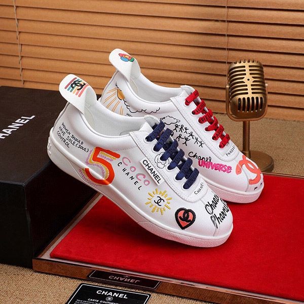 Competition: Chanel x Pharrell replica ★ Rare sneakers shn99687 Competition: Chanel x Pharrell replica ★ Rare sneakers shn99687