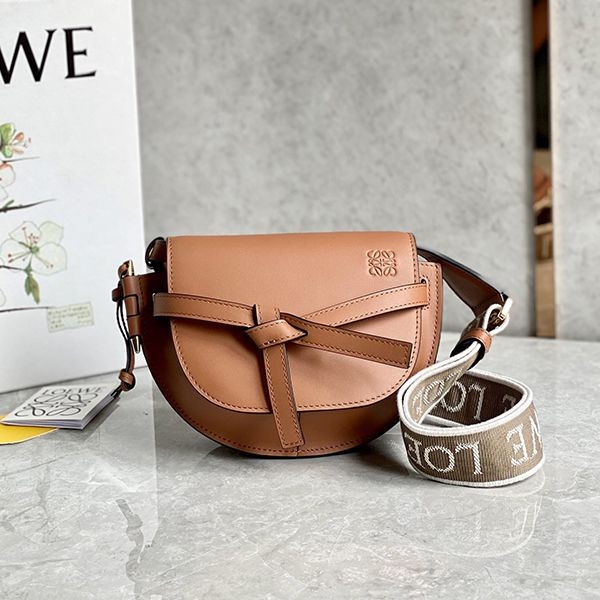 New Loewe Gate calfskin shoulder bag replica lox37705 New Loewe Gate calfskin shoulder bag replica lox37705