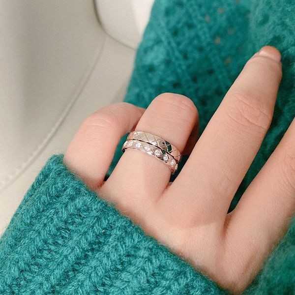 Eye-catching color Chanel Camellia Collection Eternity Ring Replica shh21636