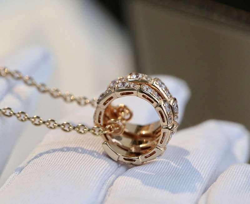 Cute, first come first served? Bulgari Serpenti Necklace Replica Grade N S330 But67208